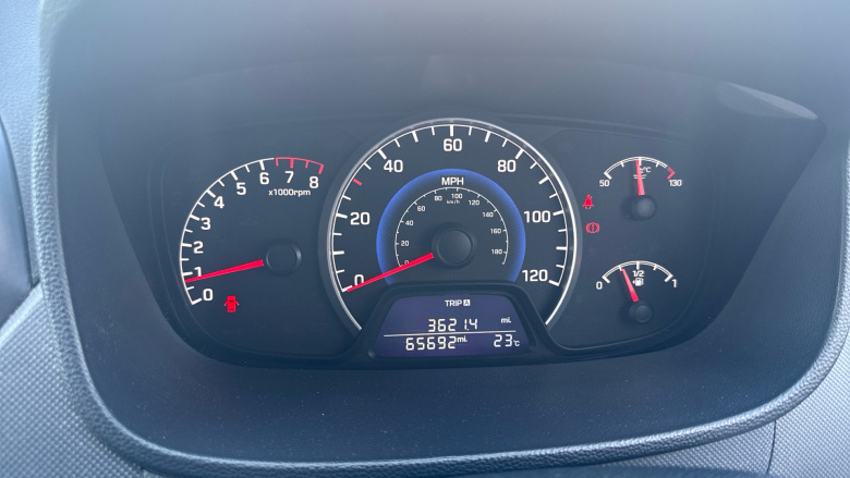 Hyundai i10 1.0 SE 5dr Petrol Hatchback